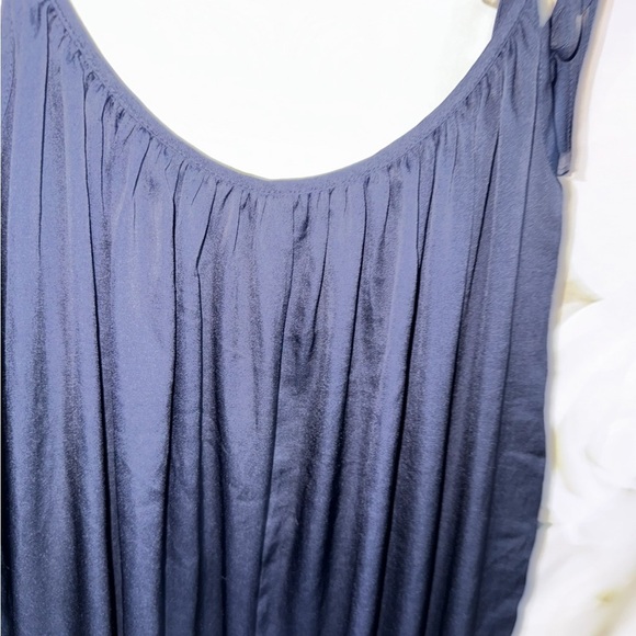 VICTORIA SECRET NAVY ADJUSTABLE STRAP HAREM SATIN JUMPSUIT SIZE XS - Picture 6 of 15
